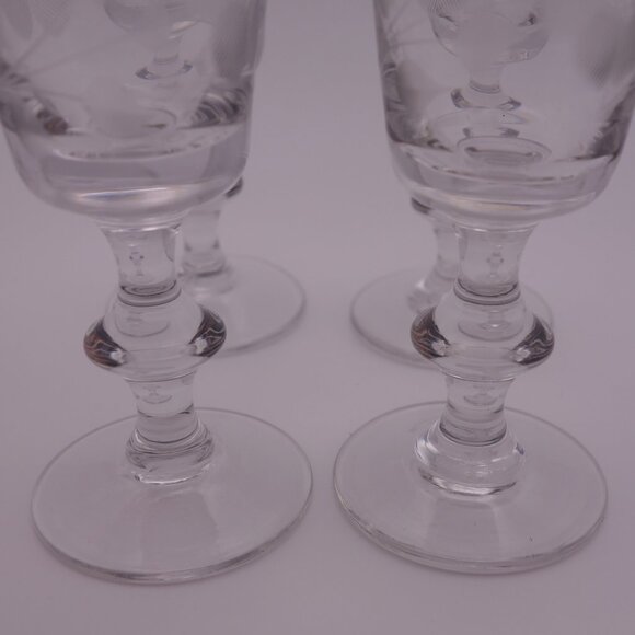 Set of Four(4) Small Delicate Glasses with Pattern - Picture 4 of 16